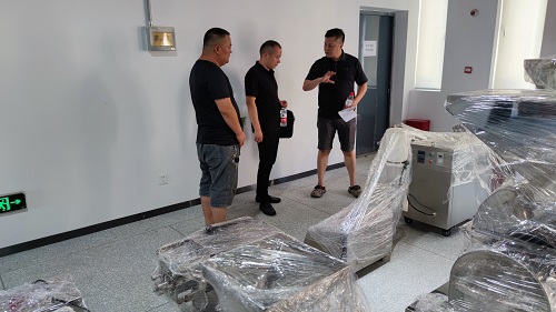 歡迎客戶(hù)蒞臨我們工廠參觀交流